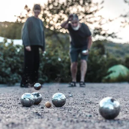 Spacieux 70m² Pour 5 Personnes A - Api-1-52-703 Camping *