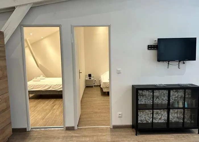 Spacieux 70m² Pour 5 Personnes A - Api-1-52-703