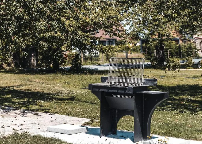 Spacieux 70m² Pour 5 Personnes A - Api-1-52-703